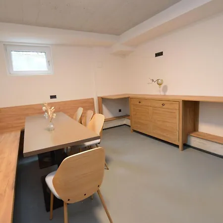 Leni 5 * Dienten am Hochkoenig