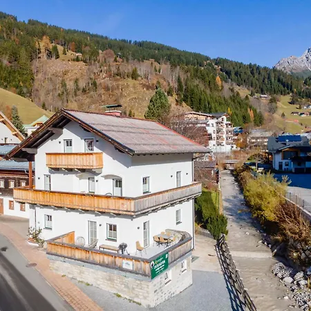 Leni 5 Dienten am Hochkönig